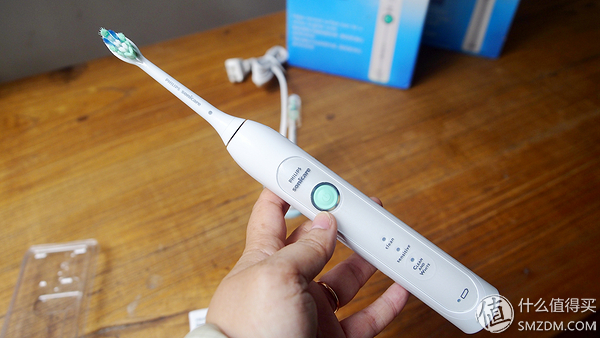 飞利浦电动牙刷hx6730震动杆松动,电动牙刷飞利浦机皇2471