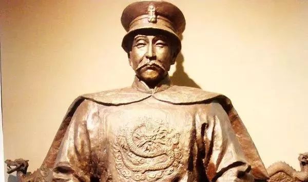 清朝历史最强的十位皇帝,清朝十二位皇帝排行榜
