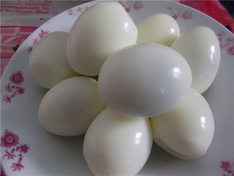 生完孩子天天吃肉,生完孩子第一餐可以吃鸡粥吗