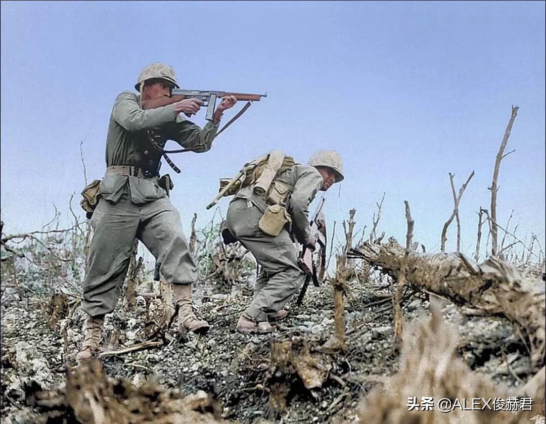 火力凶猛的冲锋枪：为何现代*队军**步兵班不再用，因为“天生”弱点
