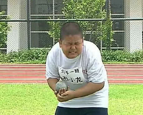 巴啦啦小魔仙严莉莉被忽视,巴啦啦小魔仙严莉莉可怜镜头