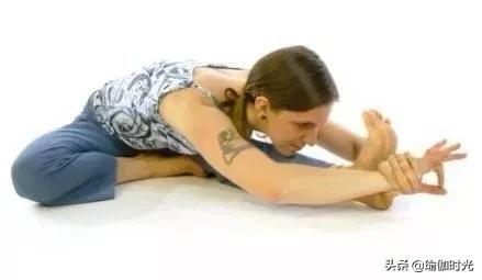 瑜伽经典3个动作瘦身,瑜伽28个经典动作跟练