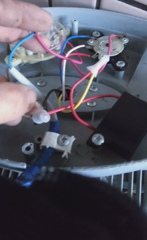 台式电风扇电机结构图,电扇台式电机实物电路图