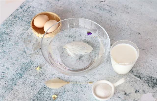 泡过的燕窝还可以做回来吗,泡发好的燕窝保存之后还要煮吗