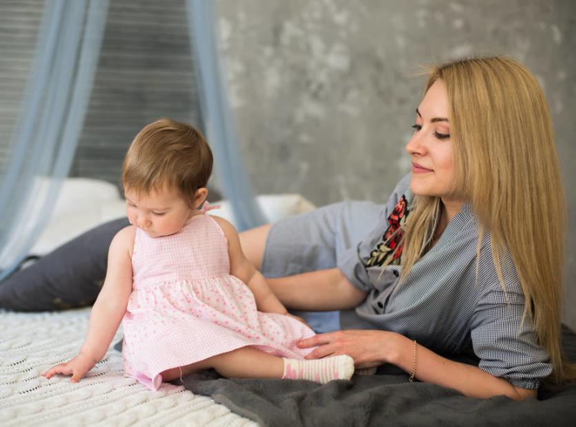 孩子尿床的第一句话,半夜孩子尿床尿完就醒了