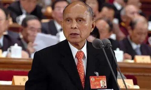 澳门赌王与三大家族,澳门赌王家族三太太