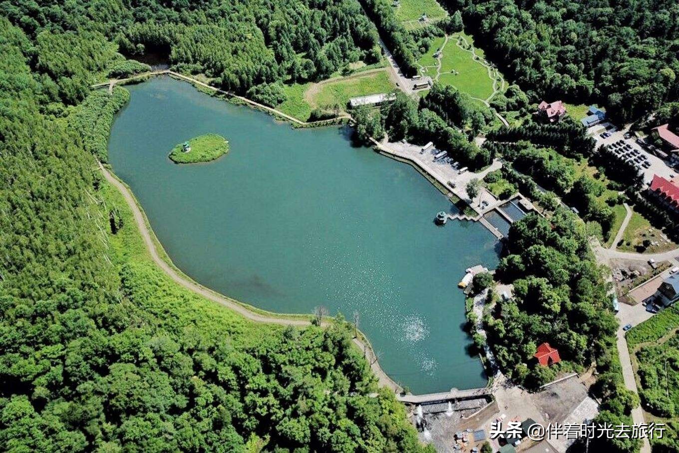 七八月份长白山天池怎么样,7-8月份的长白山旅游景点