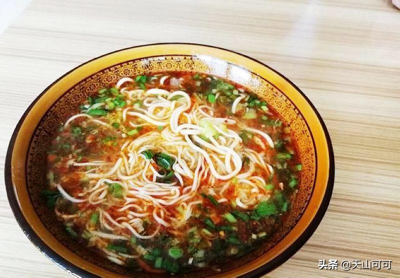 *疆新**消费水平怎么样?吃顿家常餐要多少钱?当地人却这么说