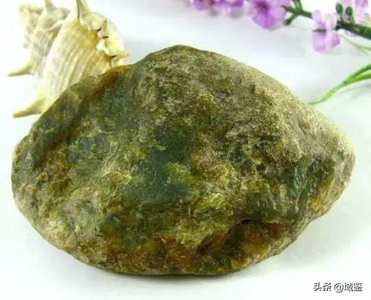 世界各地珍稀宝玉石大全第三集 (中国各省珍稀宝玉石)