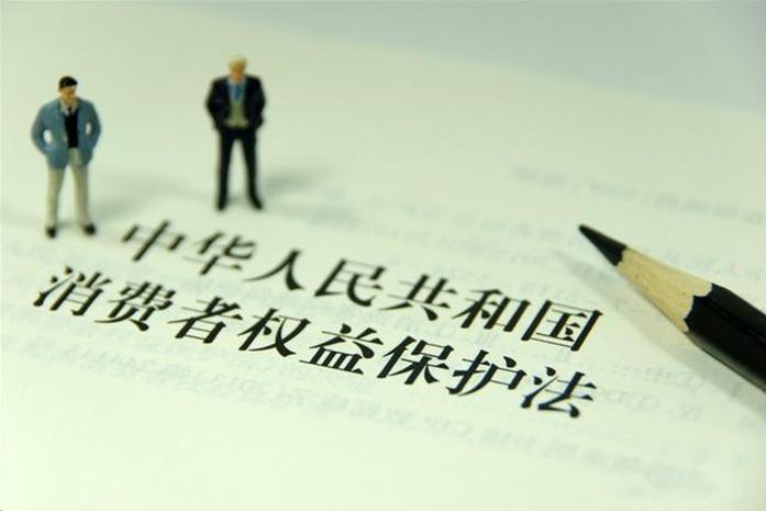 停车场被剐蹭，别认倒霉！律师：即使对方跑了，也可以这样维权！