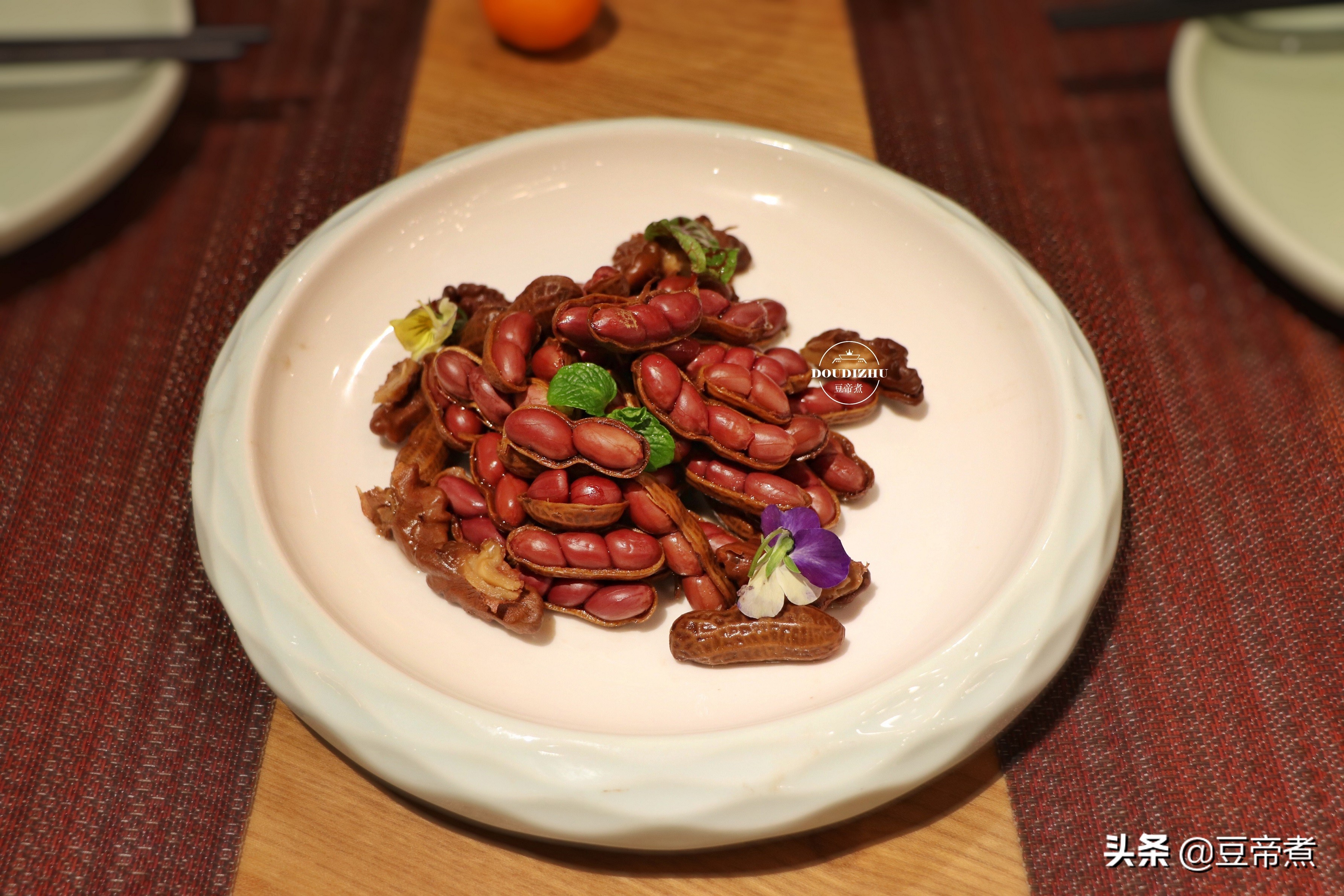 北京烤鸭有什么美誉,北京烤鸭也算特产