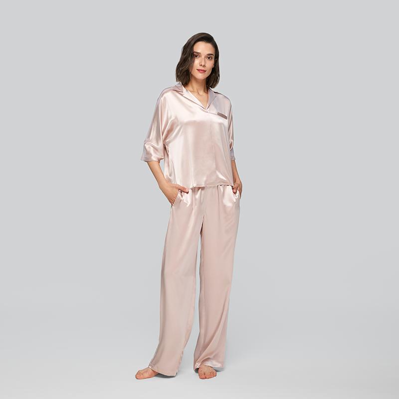 抄作业女生,送女友礼物抄作业