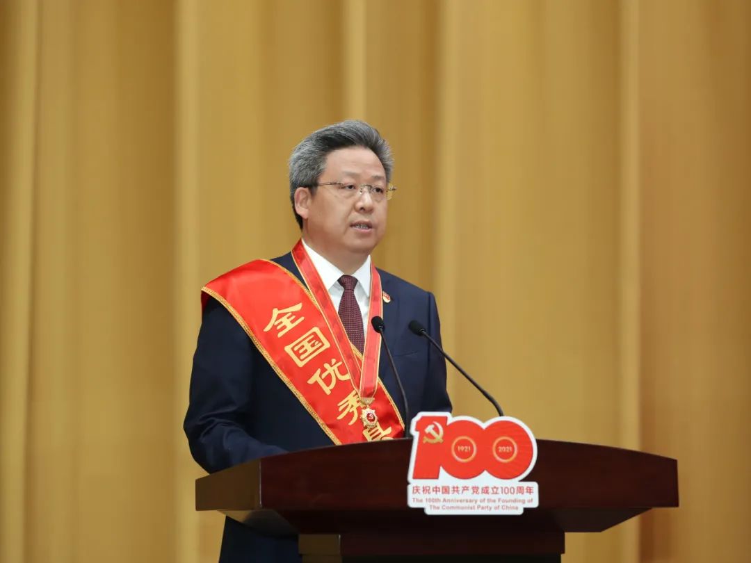 苏州召开庆祝中国*产党共**成立100周年座谈会暨市“两优一先”表彰会议