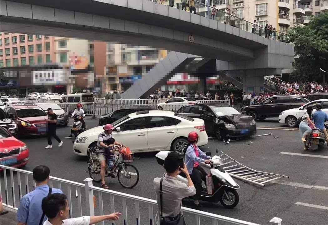 和老年代步车发生剐蹭该怎么处理,轻微剐蹭24小时过后会怎么处理