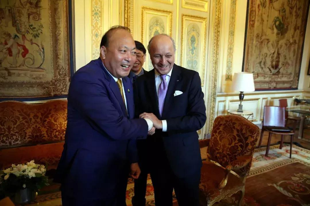 权健和天狮的对话,天津权健天狮视频