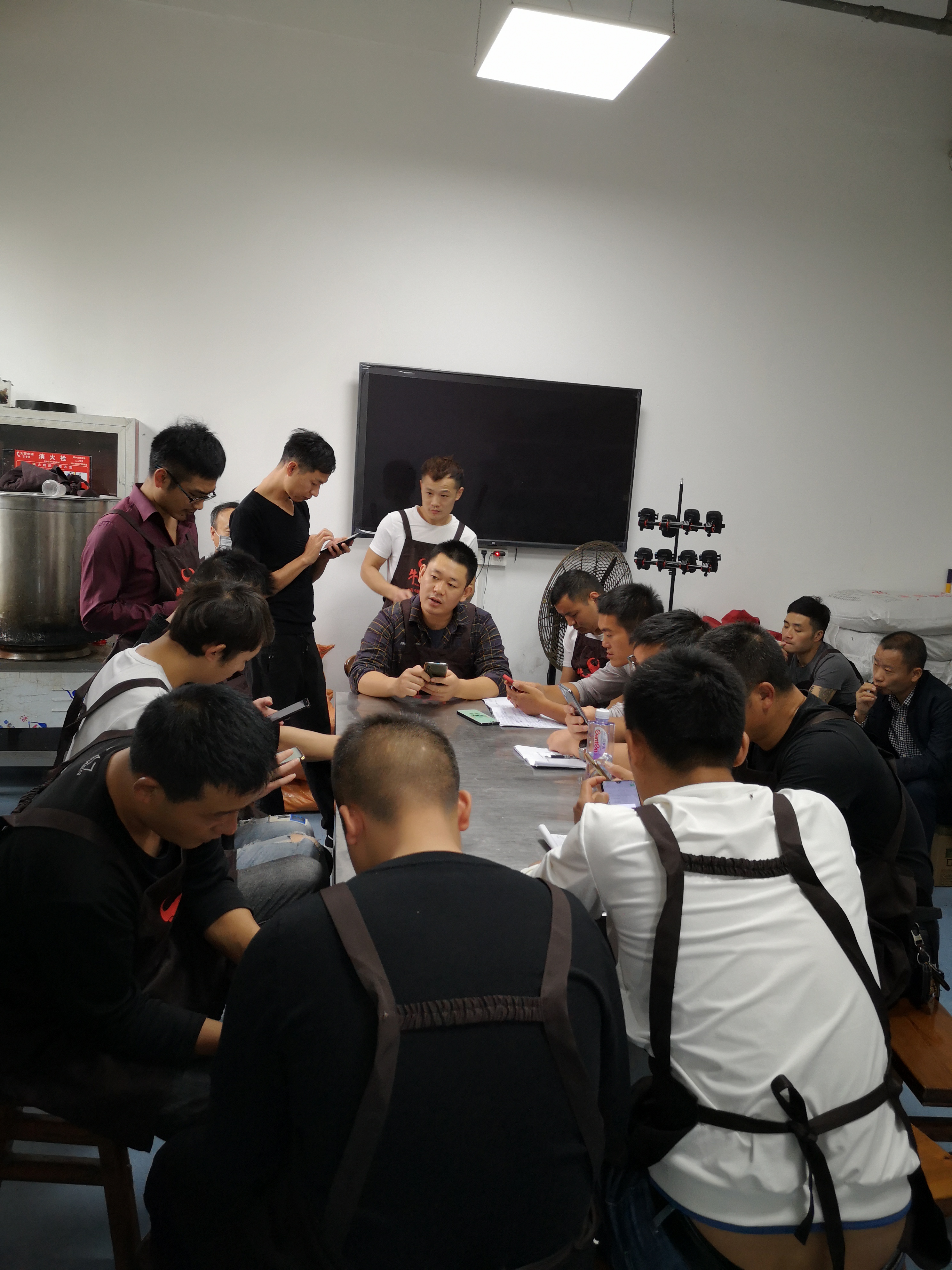 开牛肉汤店利润怎么样,开一家牛肉汤店如何生意红火