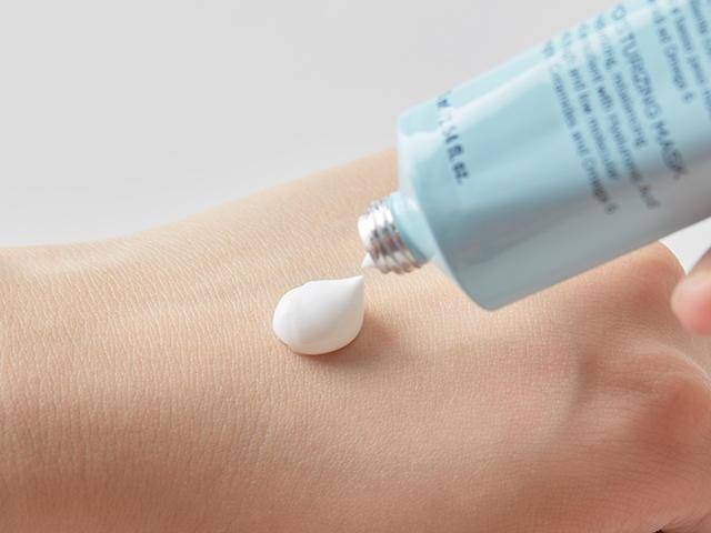 不畏秋老虎，通过保湿就能复活你的小脸蛋