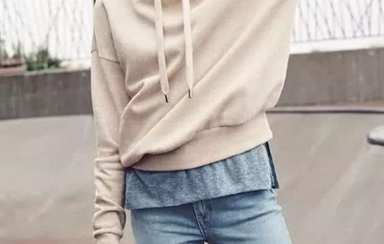 破洞卫衣怎么搭配好看,破洞裤子穿什么卫衣好看