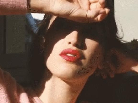 想要自然红唇选什么色号唇膏,秋冬推荐必备十款唇膏