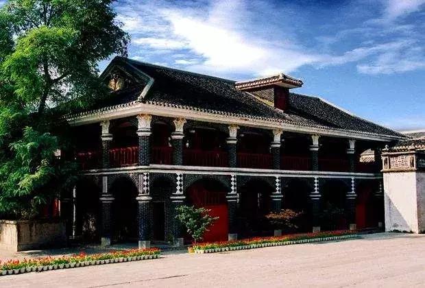 遵义书记龙长春罹患癌症，卸任感慨万千，最遗憾脱贫攻坚未告捷