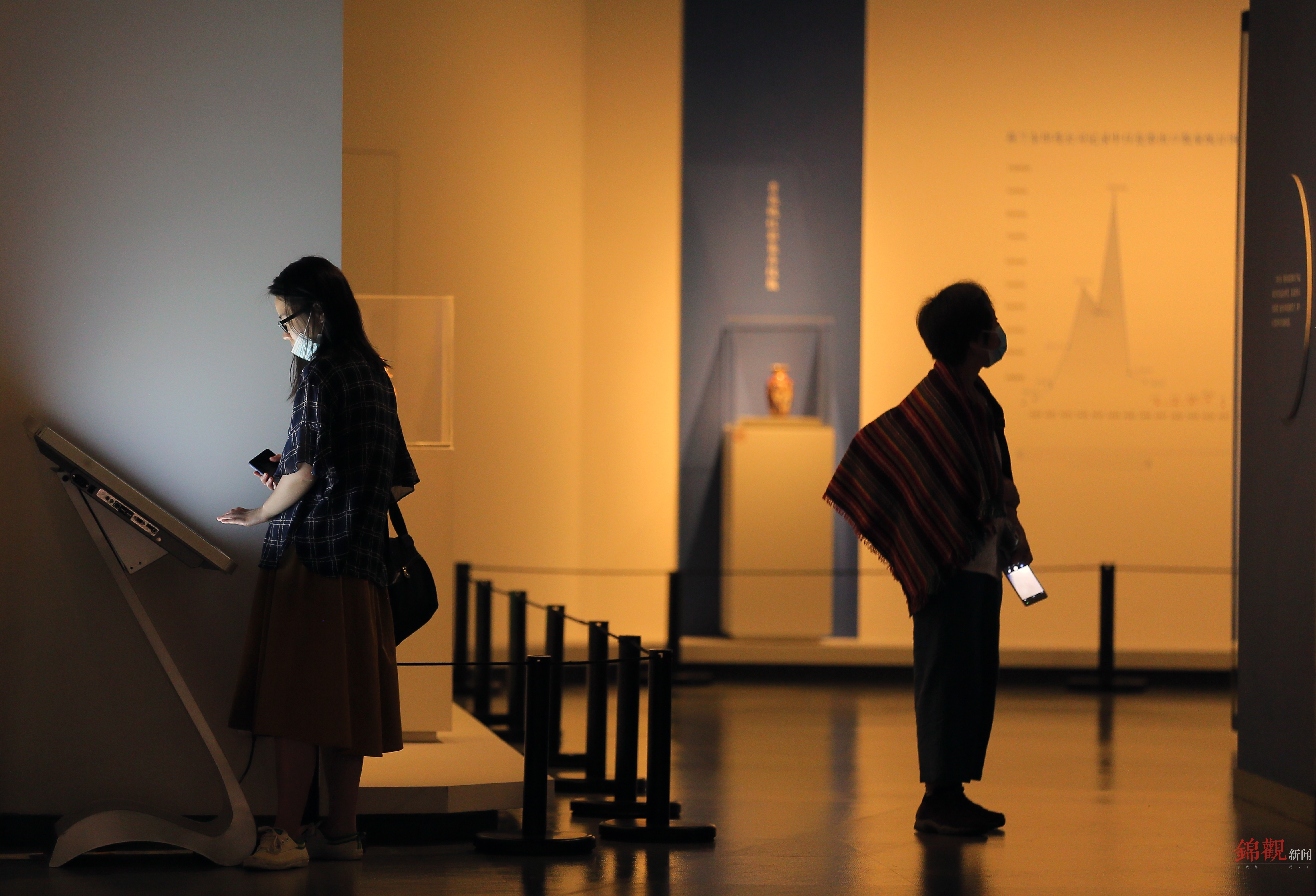 三百年中国瓷器vs日本“伊万里”背后有什么精彩故事?