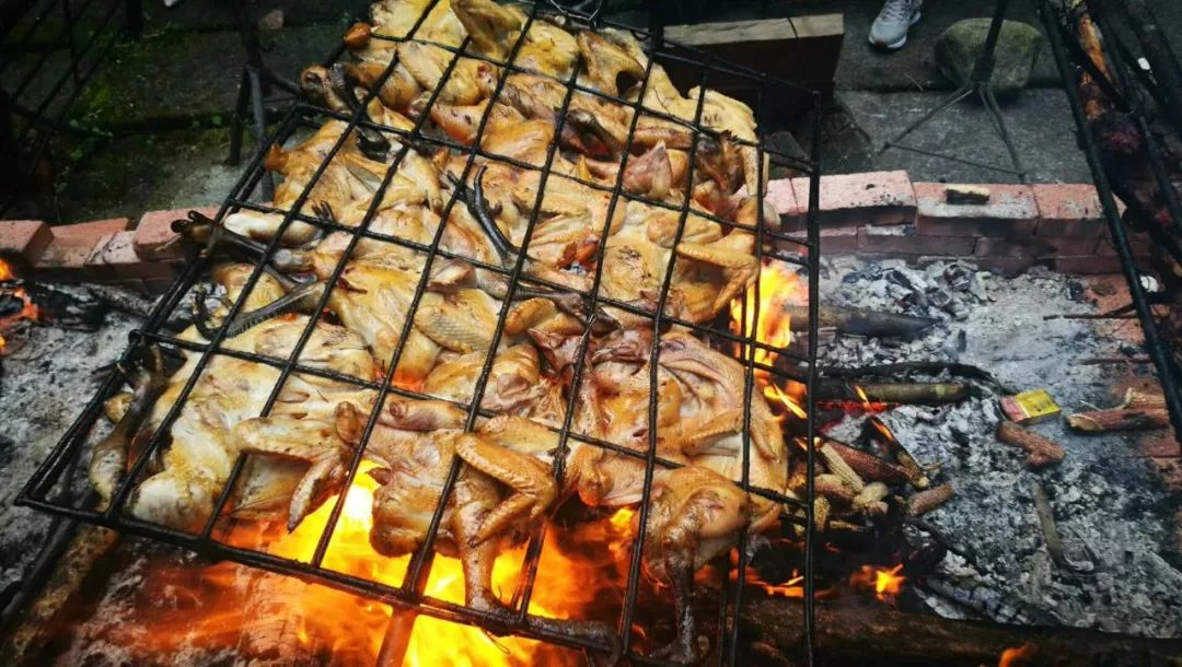 海螺沟温泉什么时候去最美,脑补一下