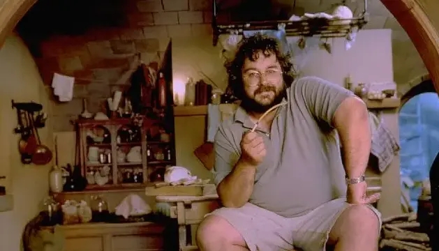 荣光不朽，经典不老，重回《指环王》魔幻世界