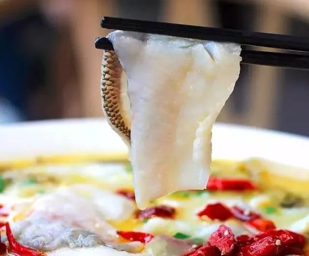 重庆哪家酸菜鱼最正宗最好吃,桂二老坛酸菜鱼与太二酸菜鱼区别