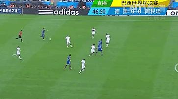 梅西第8次夺得金球奖全场起立,回顾梅西七次夺金球奖