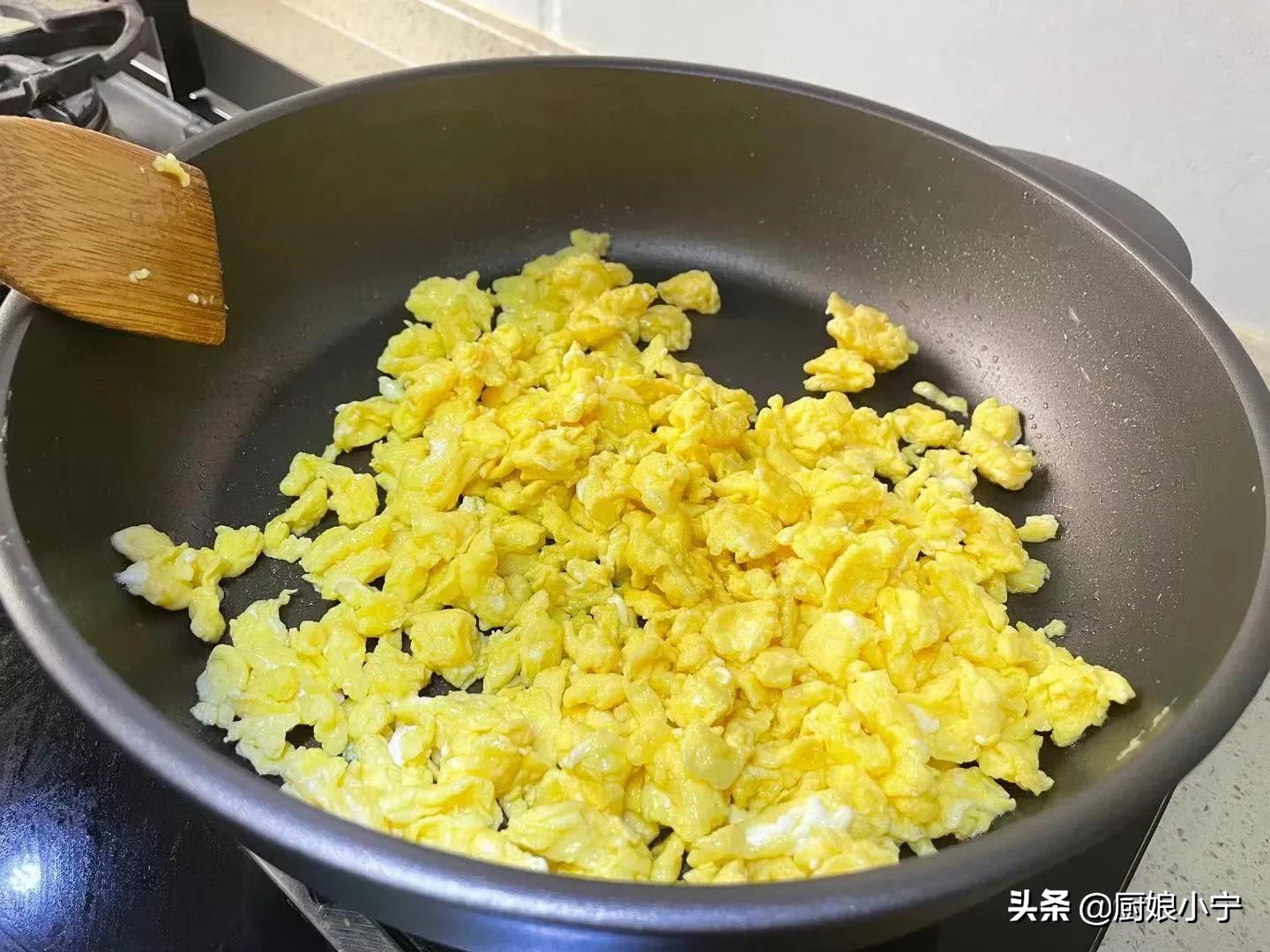 三鲜素馅儿饺子怎么调馅,三鲜馅儿饺子怎么调馅