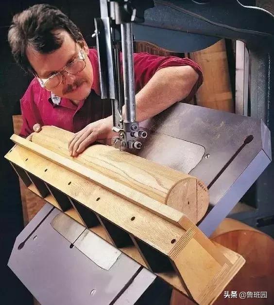 有人说先进的木工设备于木工工艺来说少了些人情味儿,你觉得呢?