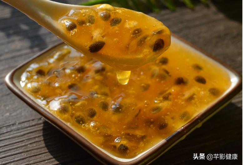 百香果怎么吃可以美白养颜,百香果美容吃法