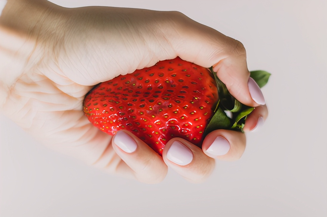 实用又不刺激的去黑头方法有哪些,祛黑头最好的方法目前最有效