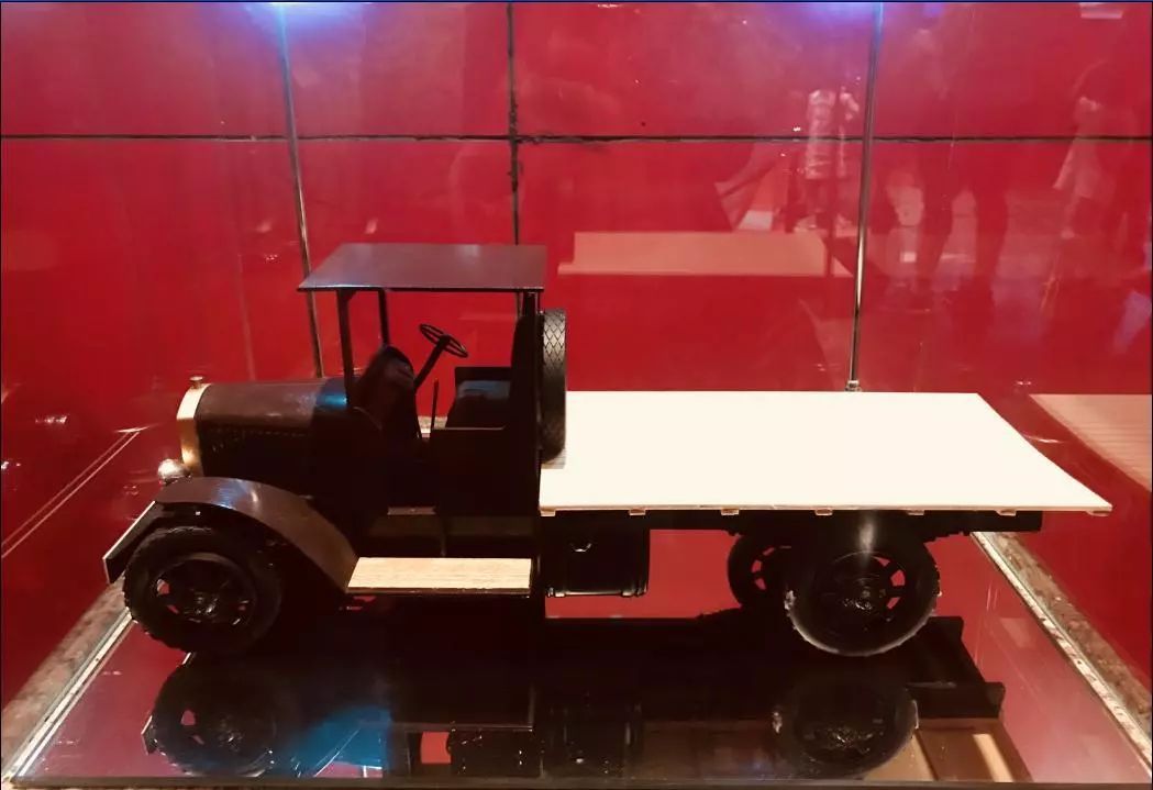 两分钟带你了解汽车的发展历史,汽车演变的全过程解说