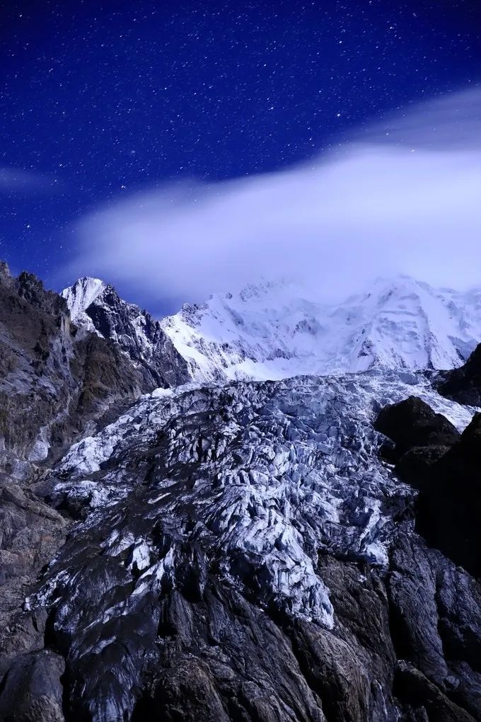 媲美西藏的美景,梅里雪山下的天堂秘境雨崩