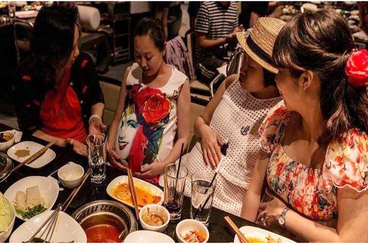 孕期肚子一边高,孕期肚子一边高一边低是臀位吗