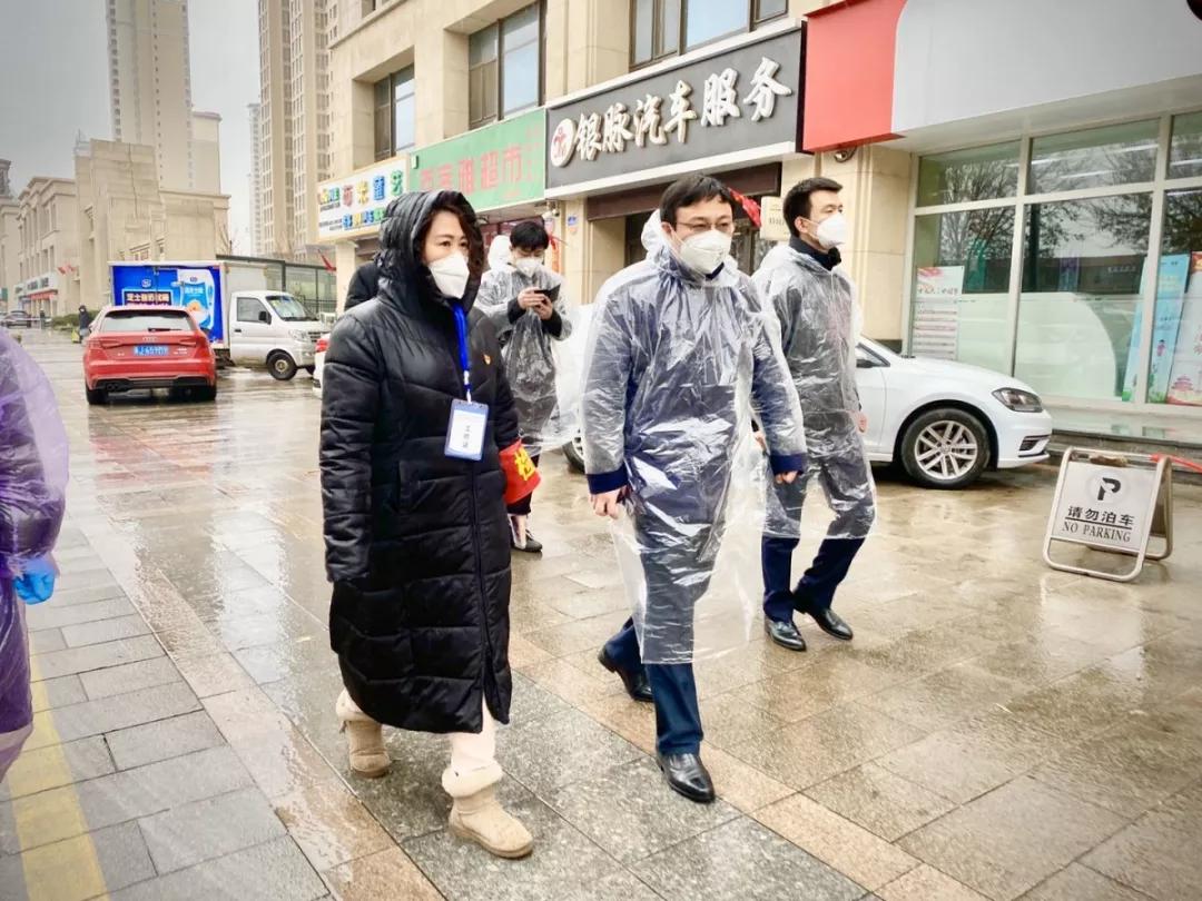 暖心慰问共克时艰|荣盛发展天津区域公司慰问一线工作者