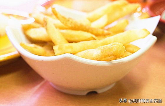 炸薯条最忌讳焯水,薯条过夜变软怎么炸得又酥脆