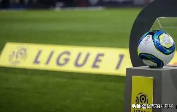 法国总统马克龙法国vs摩洛哥,法国的总统马克龙鼓励球队