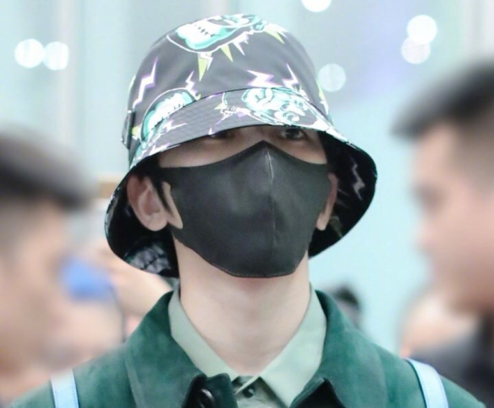 过敏怎么保养皮肤,春天皮肤过敏干红痒用什么护肤