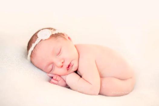 新生宝宝的这些现象令人担忧？有些不必担心，但有些一定要注意