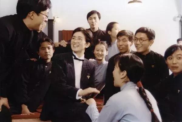 中国著名女画家巩俐,巩俐七大惊艳场面图文