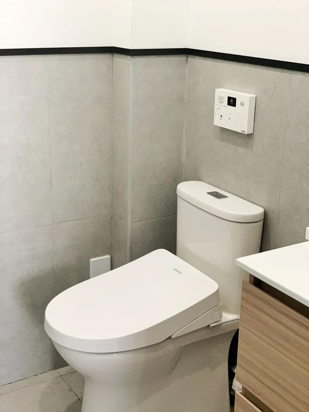 越来越多人开始买智能马桶盖,到底值不值得投入?内行人说句实话