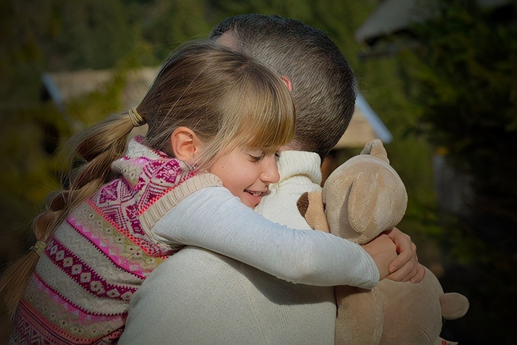 孩子非常不听话怎么办李玫瑾,李玫瑾谈孩子哭闹不听话