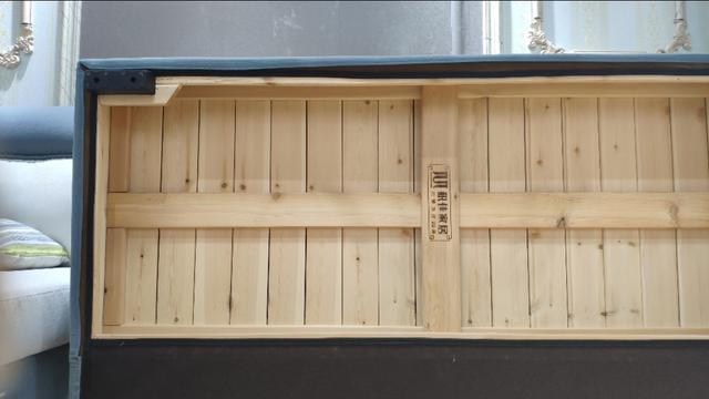 办公室仿皮沙发和布艺沙发哪个好,买沙发布艺沙发怎么选