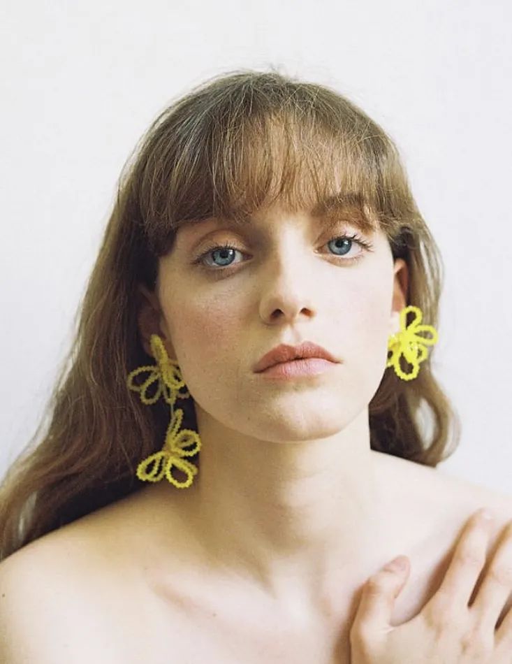 珍珠耳钉优雅永不过时,经典大方的耳钉