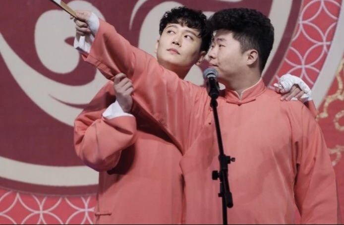 德云社孟鹤堂专场张云雷现身,张云雷孟鹤堂绝美回眸