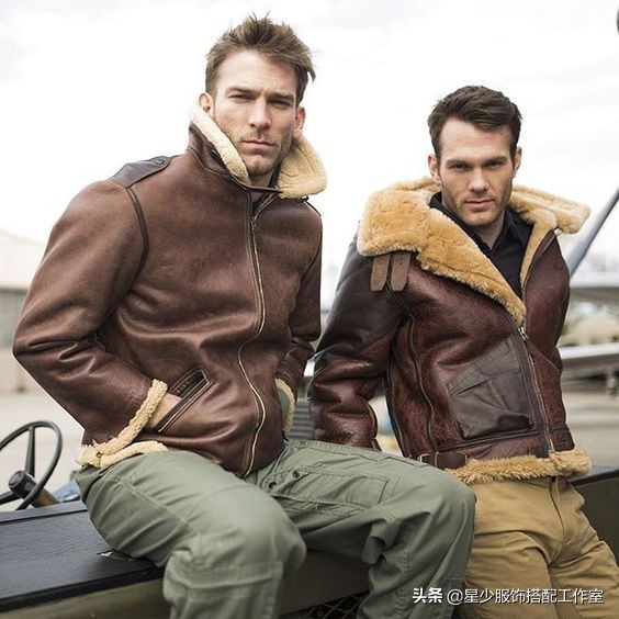 羊绒夹克外套怎么搭配好看,麂皮绒夹克外套怎么搭配