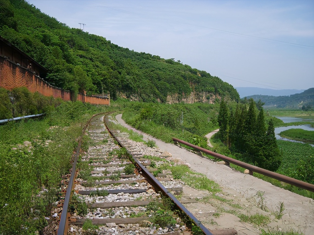 运转昭化站,探秘821厂铁路专线