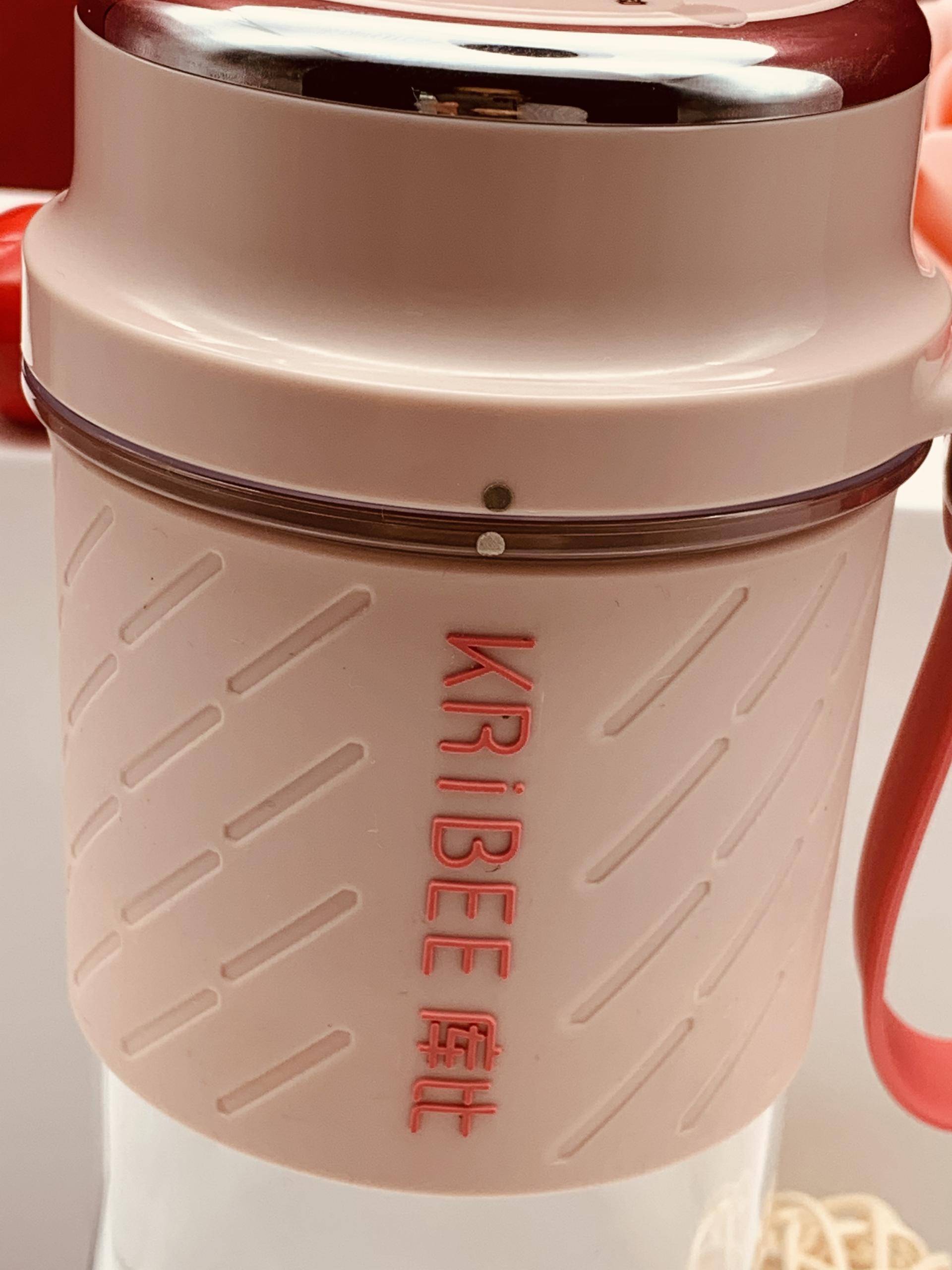 美美的夏日，美美的果汁，美美的你——库比便携果汁杯简评